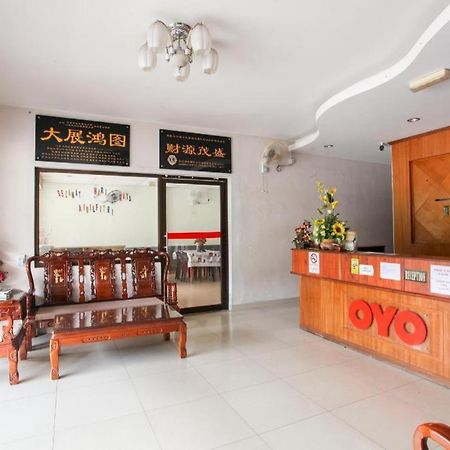 Oyo 89539 Hotel Siswa Kampar Exterior photo